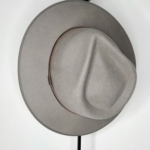 Will + Bear Calloway Felt Fedora Hat in Fawn Medium - Picture 1 of 9